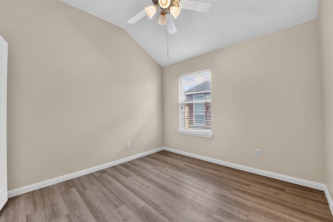 Building Photo - 11714 Bollinger Park Ct