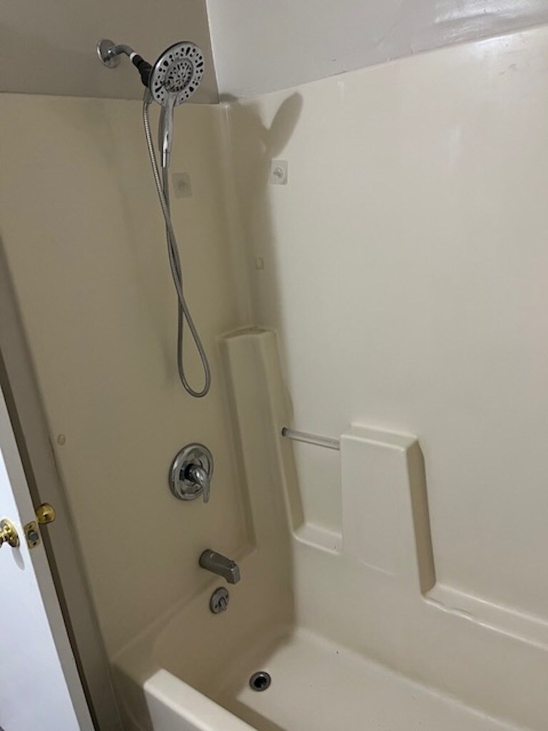 Building Photo - 1707A Cliff Ridge Ct