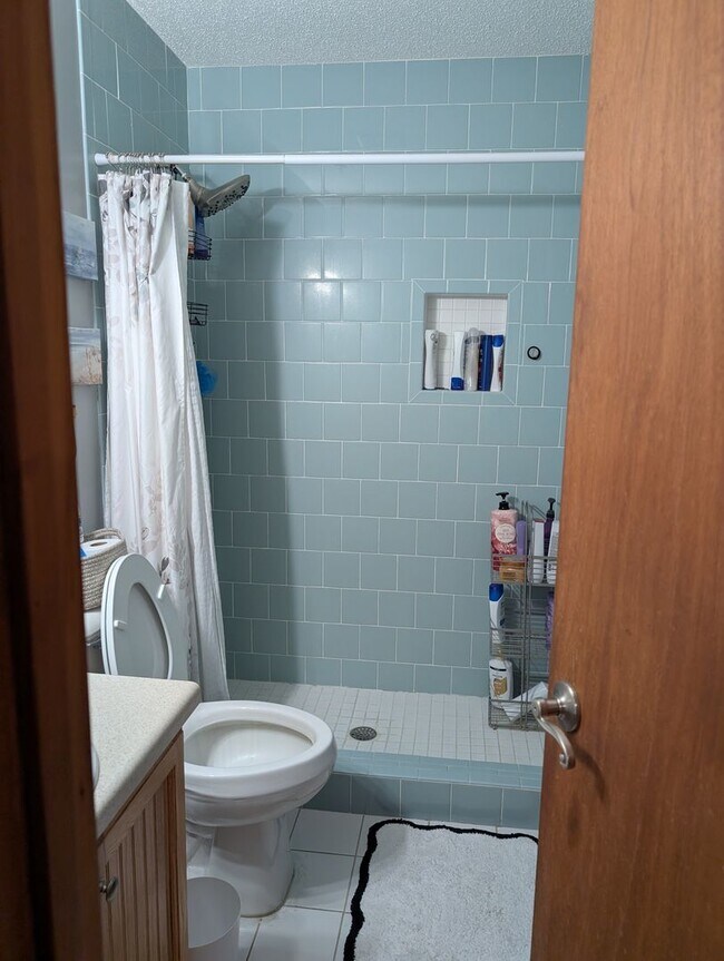 Building Photo - COMIG SOON!!!!! Charming 3 Bedroom, 2 Bath...