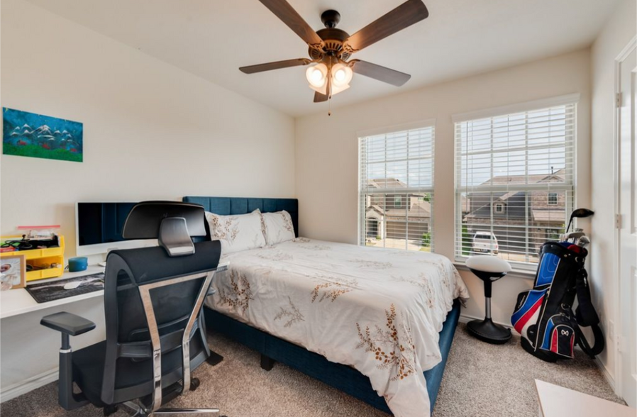 Building Photo - 3116 Maverick Dr