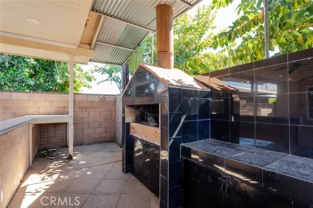 Building Photo - 14608 Cohasset St