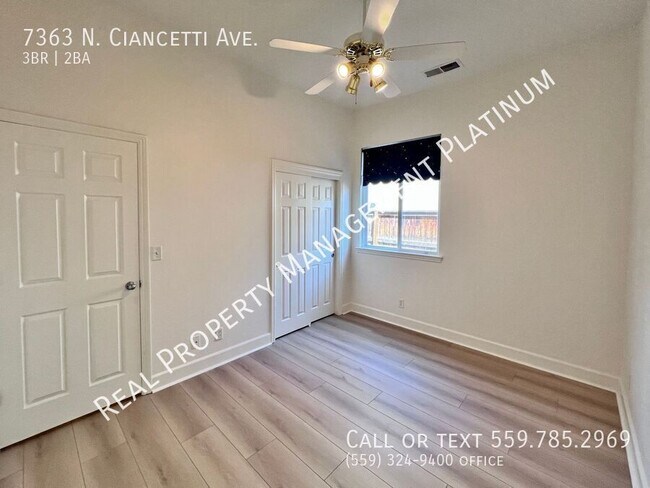 Building Photo - 7363 N Ciancetti Ave