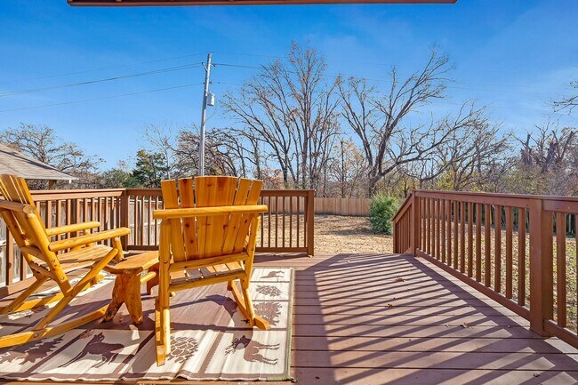 Building Photo - Furnished Home in Jenks School District.