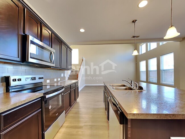 Building Photo - 1009 Turtle Dove Ln