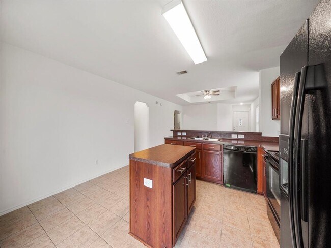 Building Photo - 526 Enchanted Springs Dr