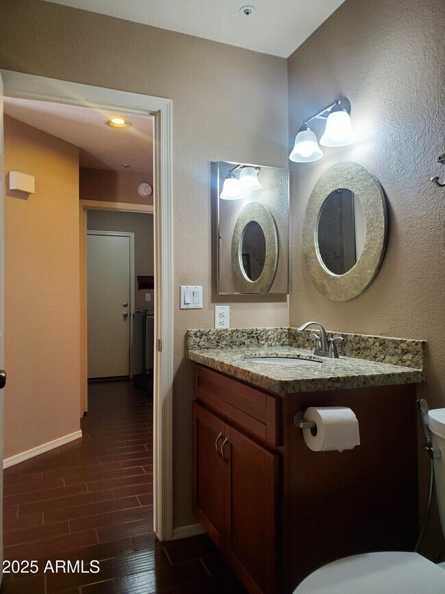 Building Photo - 12059 N 110th St