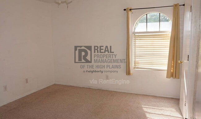 Building Photo - 5301 Capulin Ln