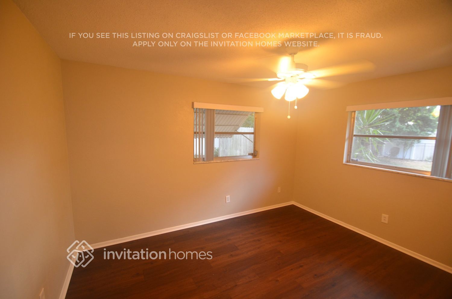Building Photo - 2642 Oakbrook Dr