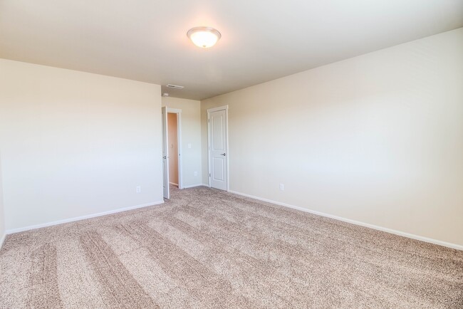 Building Photo - 2500 Woolsey Rd