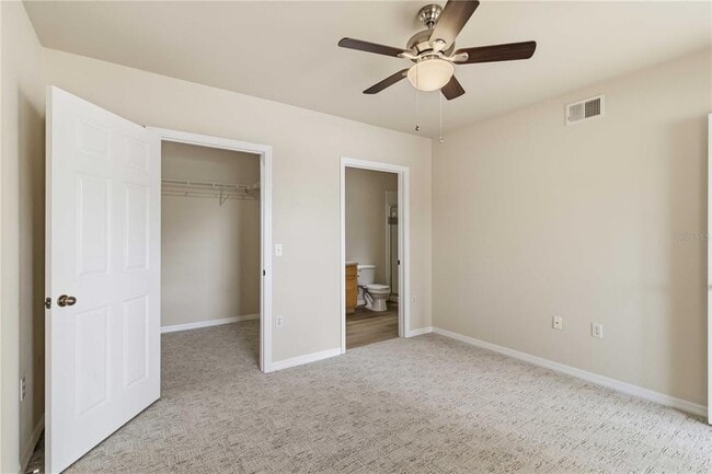 Building Photo - 1025 Villagio Cir