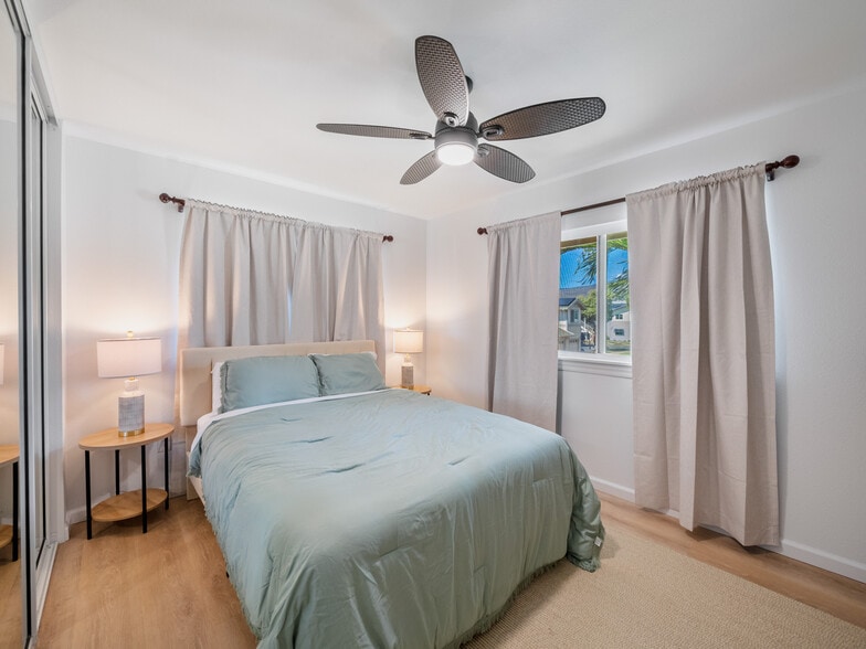 Building Photo - 1020 Kakala St