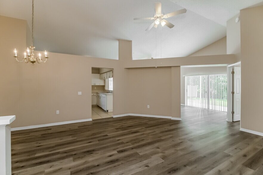 Building Photo - 28246 Tall Grass Dr