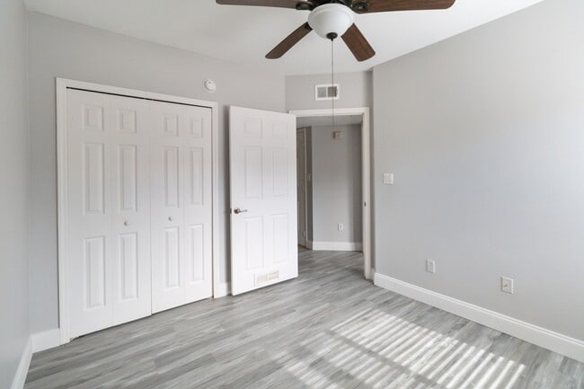 Building Photo - 521 Villa Del Sol Cir