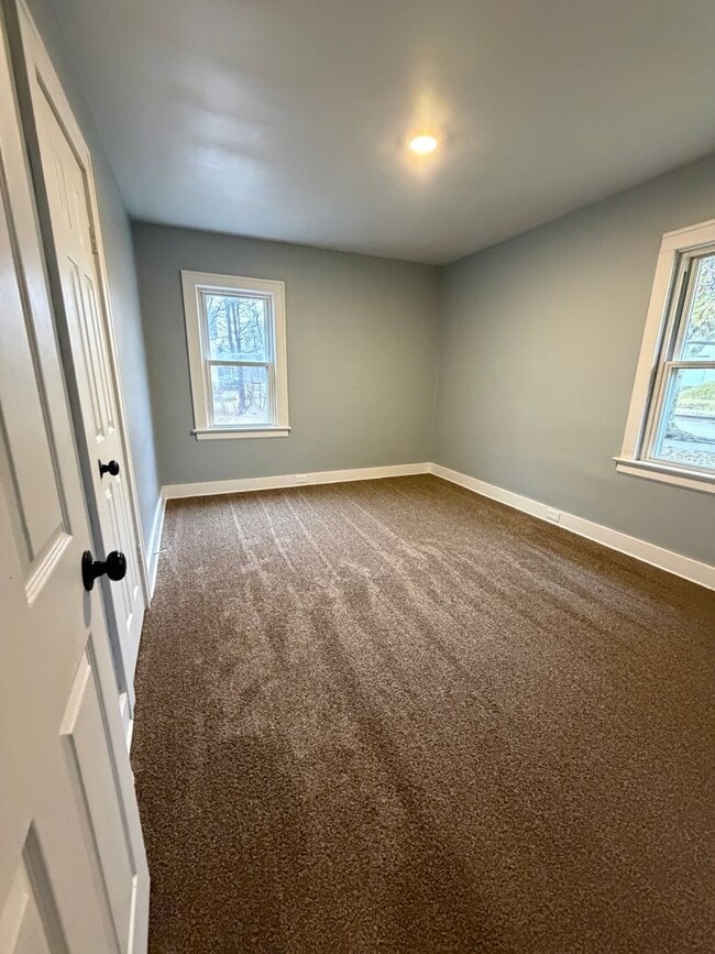 Building Photo - Modern Ranch Home – Lease-to-Purchase Opportunity