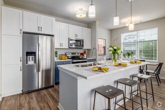 Kitchen - Seasons at North Aurora