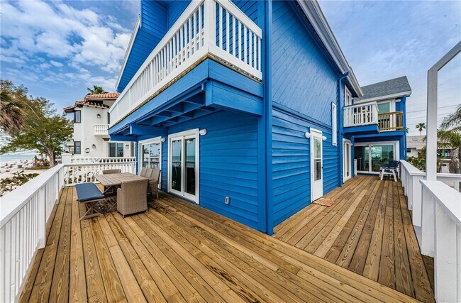 Building Photo - 8432 W Gulf Blvd