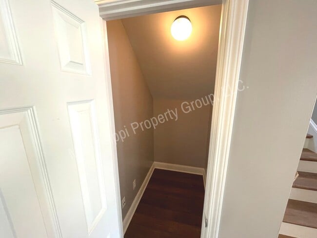 Building Photo - 3BR/2.5BA Home For Rent