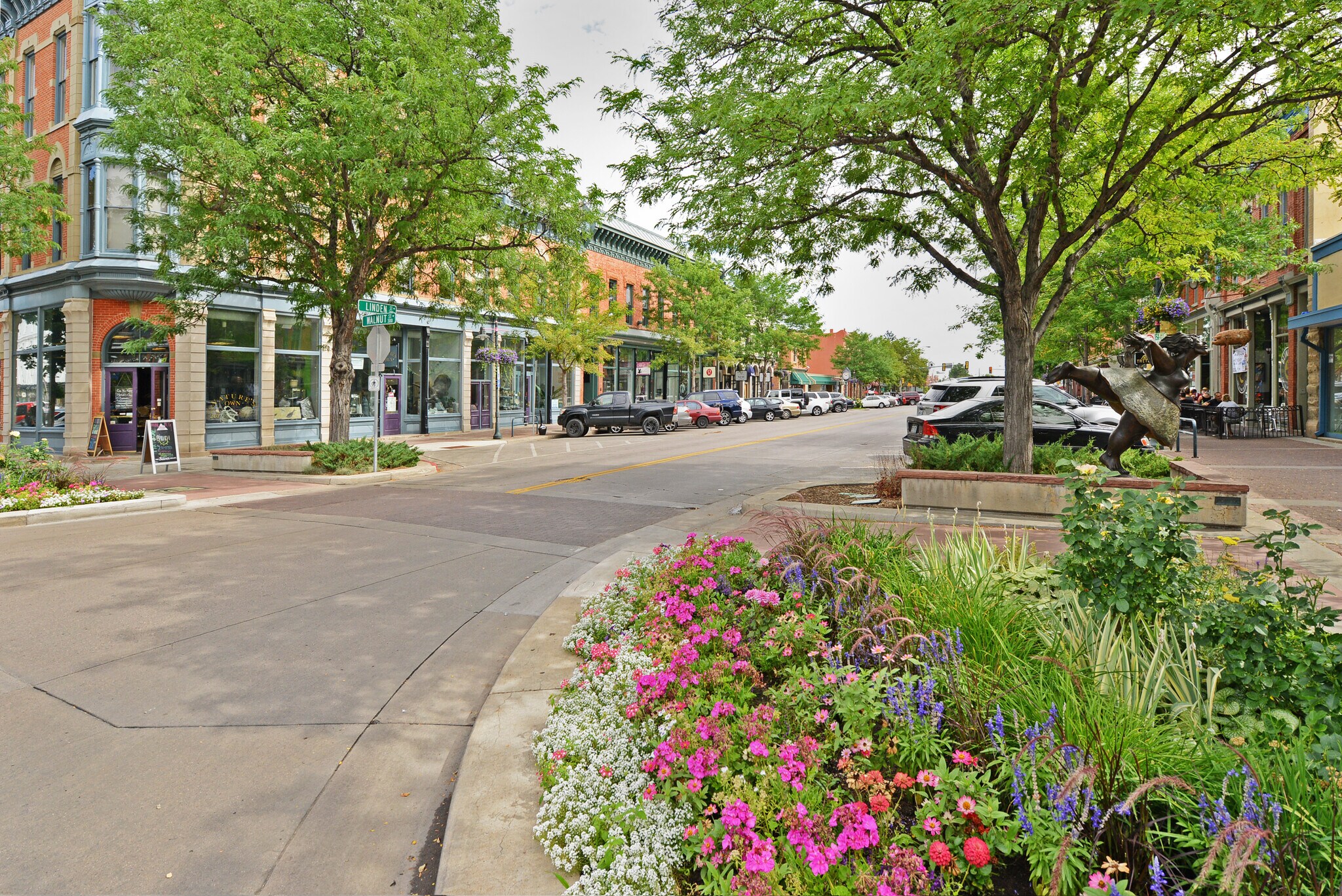 OLD TOWN - 620 Mathews St