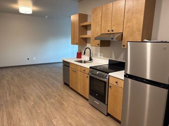 Building Photo - Beautiful, Brand New Studio Near CSU!