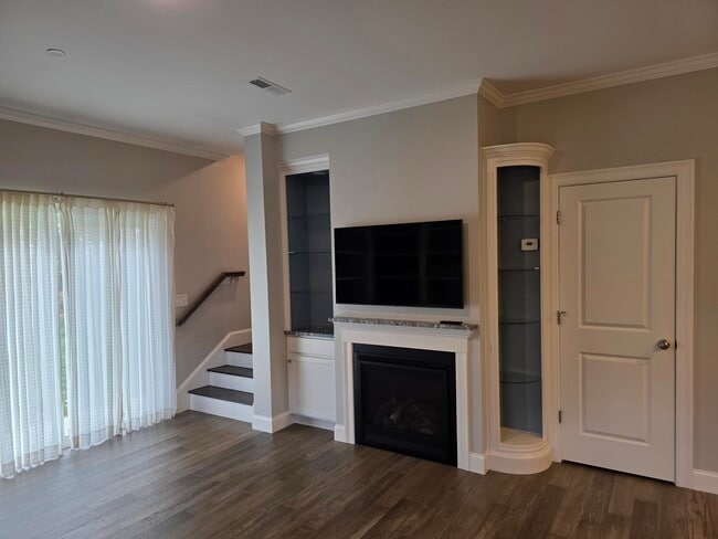 Building Photo - 17 Callaway Dr