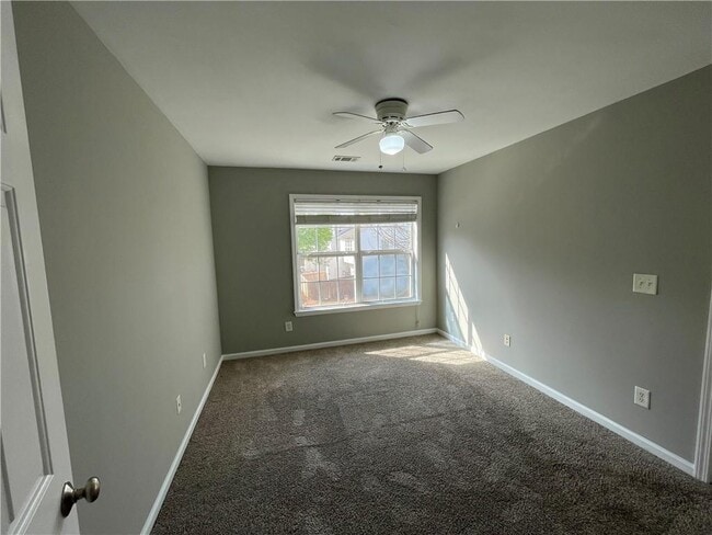Building Photo - 980 Prestwyck Ct