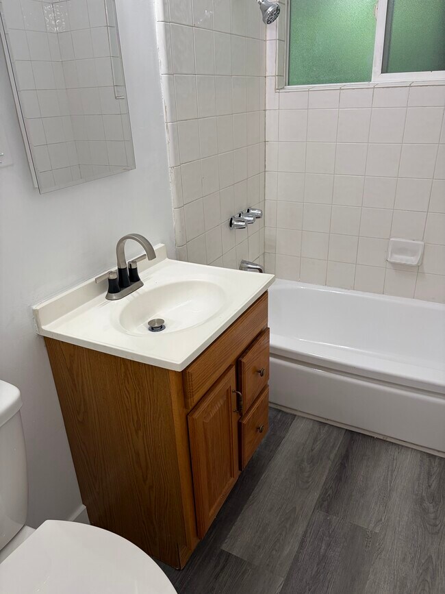 Building Photo - 14017 Dicky St