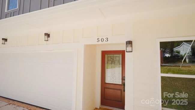 Building Photo - Earn Wealth While Leasing - Like a Homeowner - Lease to Own