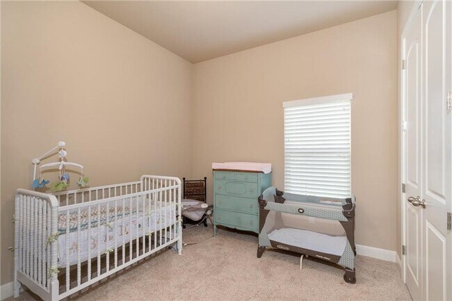Building Photo - 4120 Vinalopo Dr