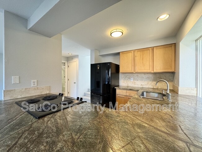 Building Photo - 7285 SW 158th Pl