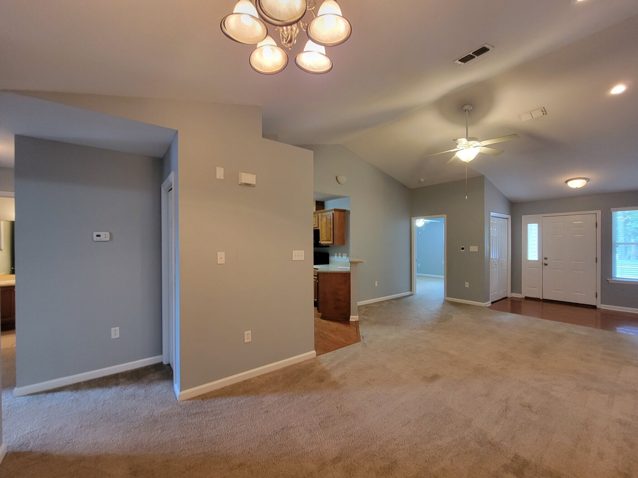 Building Photo - 1659 Quazar Rd