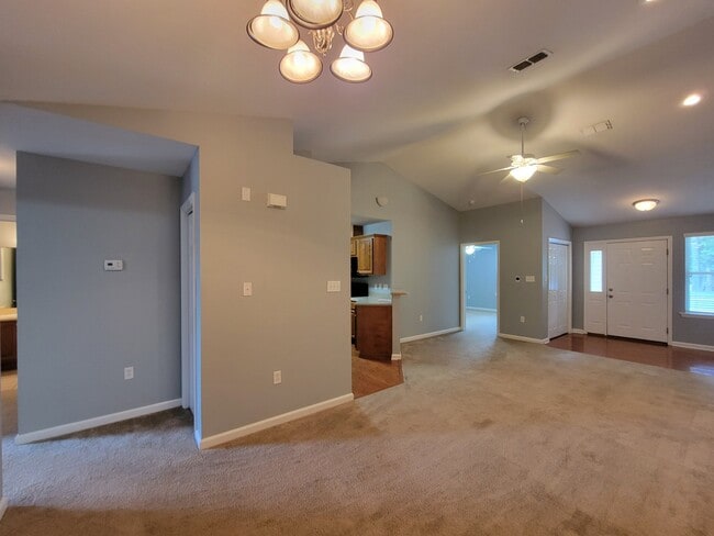 Building Photo - 1659 Quazar Rd