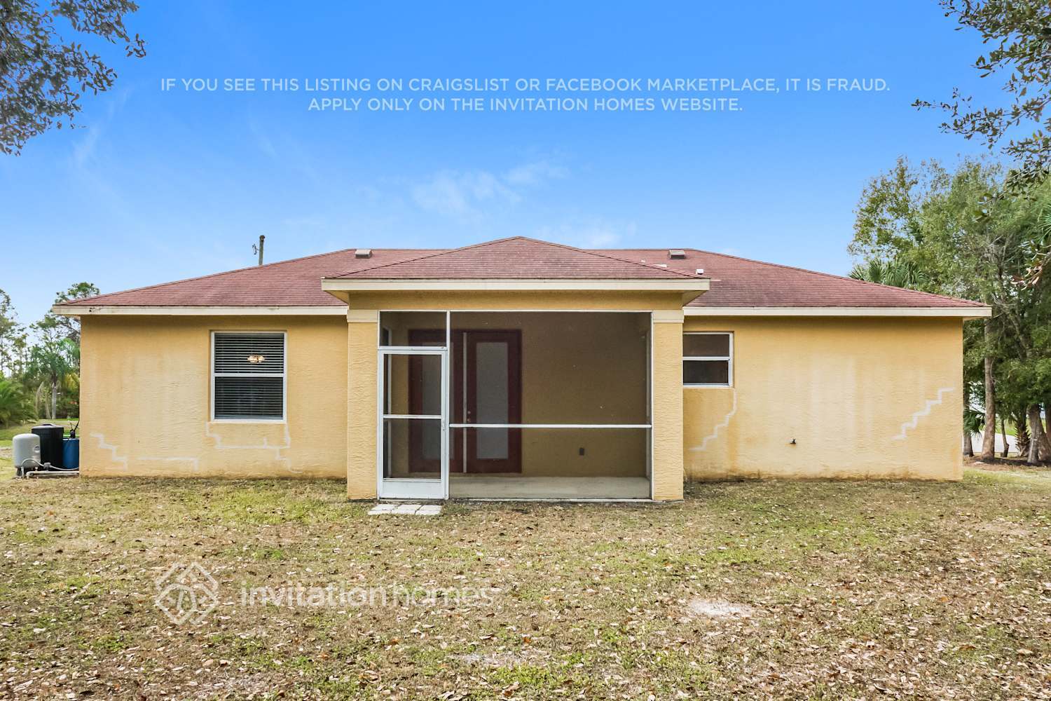 Building Photo - 2844 Wells Ave