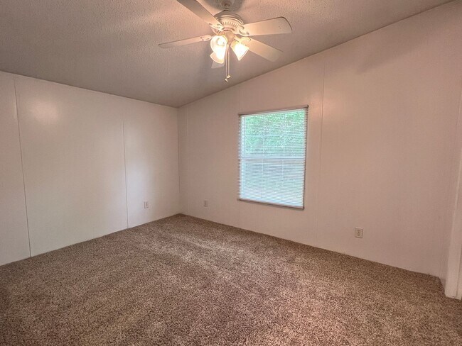 Building Photo - AVAILABLE NOW | PETS ALLOWED OUTDOORS ONLY...