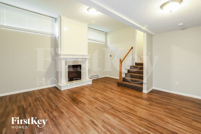 Building Photo - 8024 N Spruce Ave