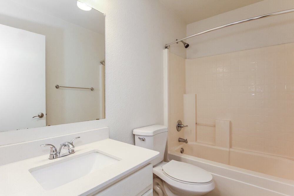 Building Photo - 2513 N 114th Ave