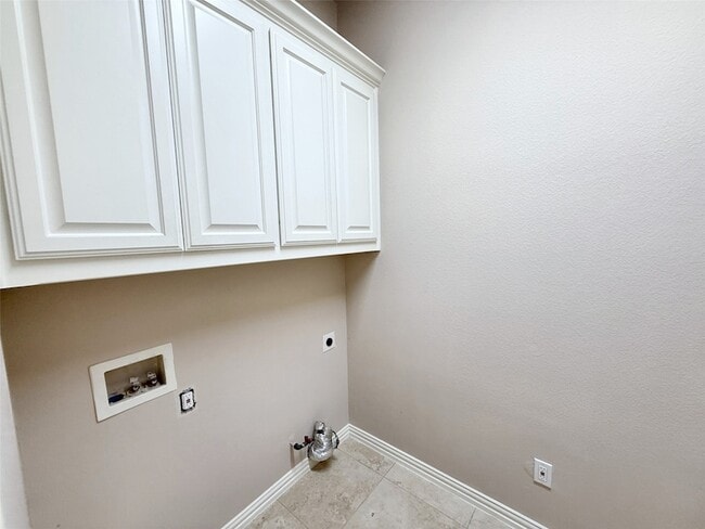 Building Photo - 3334 University Park Ln