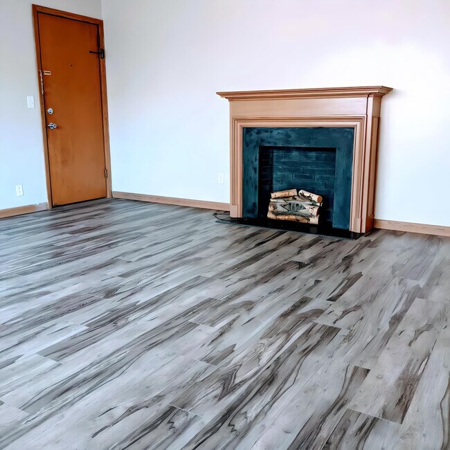 Interior Photo - Trailway Apartments