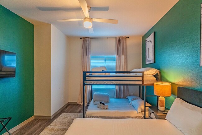 Building Photo - 9600 W Georgia Ave