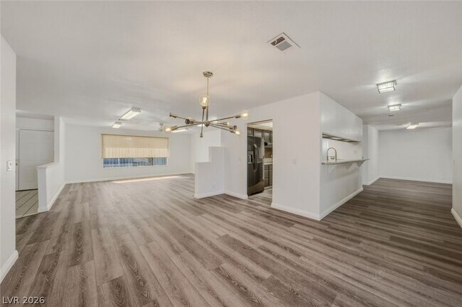 Building Photo - 6760 W Oakey Blvd