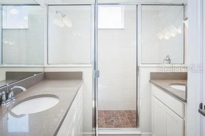 Building Photo - 10065 Peebles St