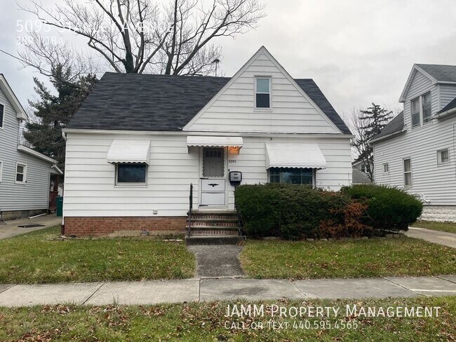 Primary Photo - Maple Heights: SINGLE FAMILY 3-Bedroom