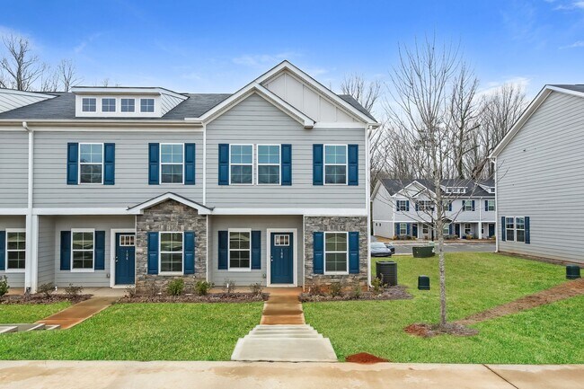 Building Photo - 3BR Townhome • New Build • Tours Available Today