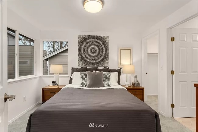 Building Photo - 1758 16th Ave. S