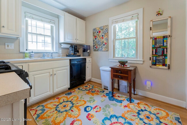 Building Photo - 3725 Warner Ave