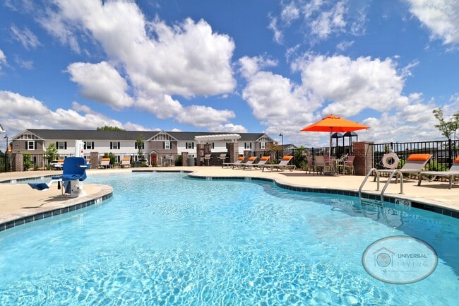 Zero Entry Saltwater Swimming Pool