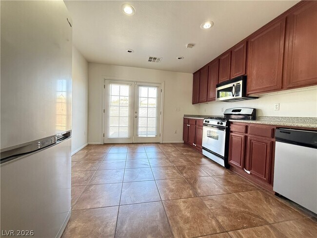 Building Photo - 11087 Deluna St