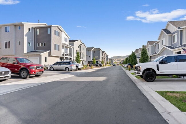 Building Photo - Coming Soon!