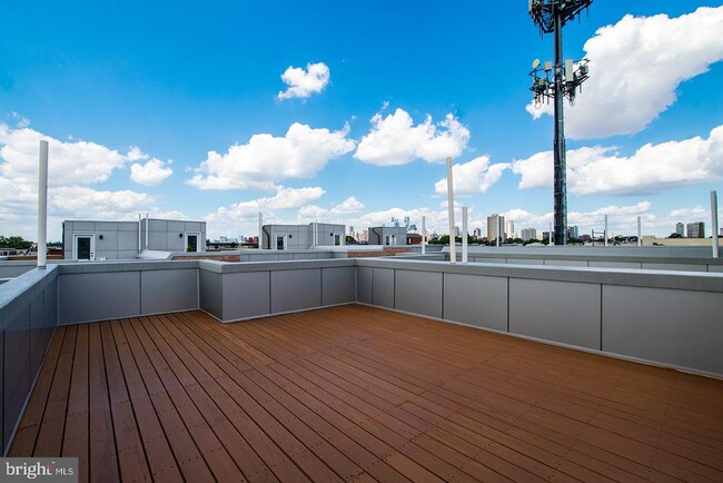 Building Photo - 119 Greenwich St