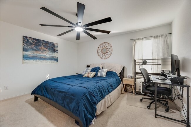 Building Photo - 123 Wheatgrass Ln