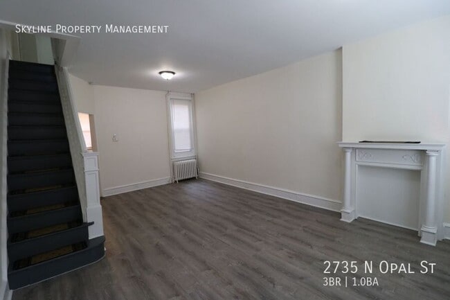 Building Photo - 2735 N Opal St